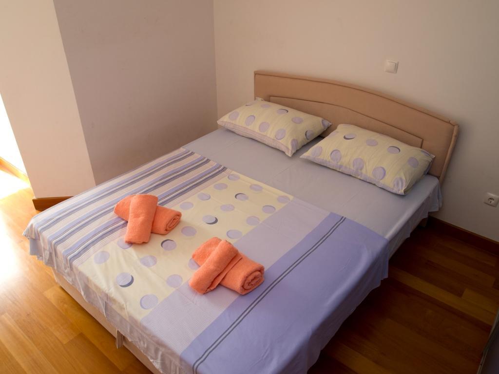 Apartment Mlinarevic Макарска Экстерьер фото